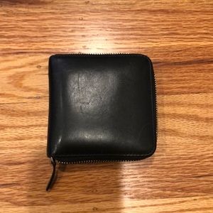 Everlane wallet black